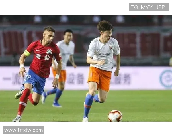 北京篮球队的速度分析与战术应用探讨如何提升球队竞争力 北京篮球队的速度分析与战术应用探讨如何提升球队竞争力