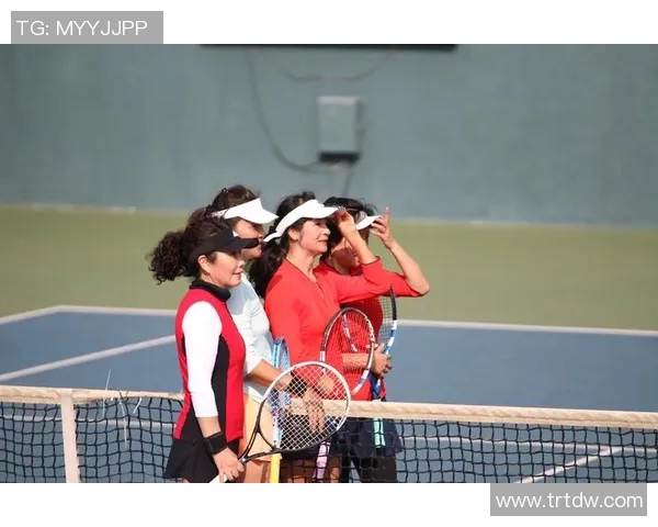 南京网球队在锦标赛积分榜上以82分稳居第一名展现强劲实力 南京网球队在锦标赛积分榜上以82分稳居第一名展现强劲实力