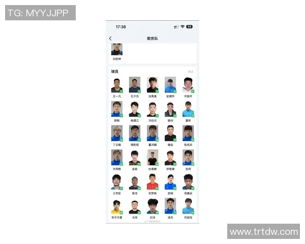 南京足球队在全国耐力排行榜中荣登第八名展现出色竞技状态与团队精神